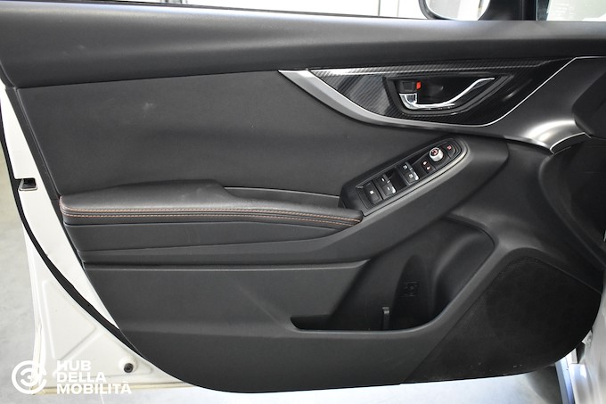 SUBARU XV 1.6i Lineartronic Style Navi